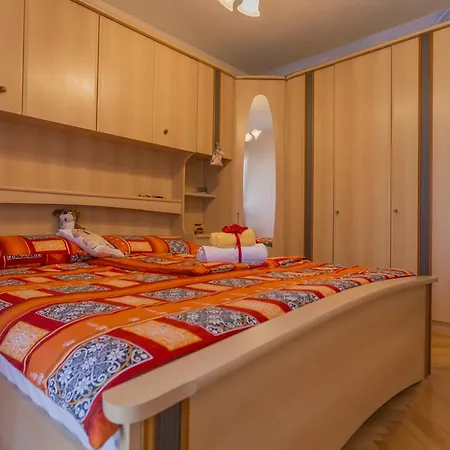 Colors Of Life Apartment *